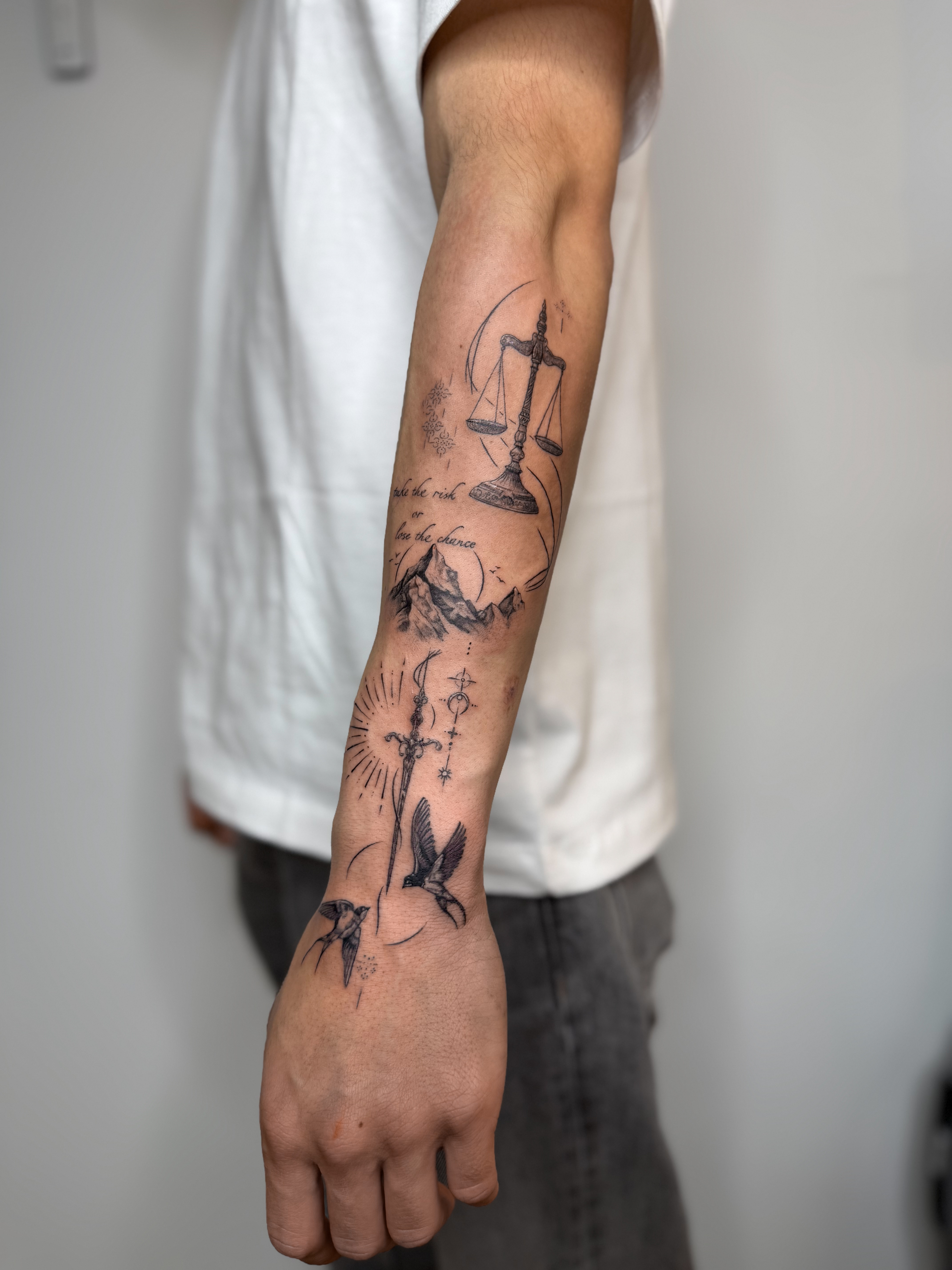 Professioneller Mikrorealismus Tattoo Künstler Antalya