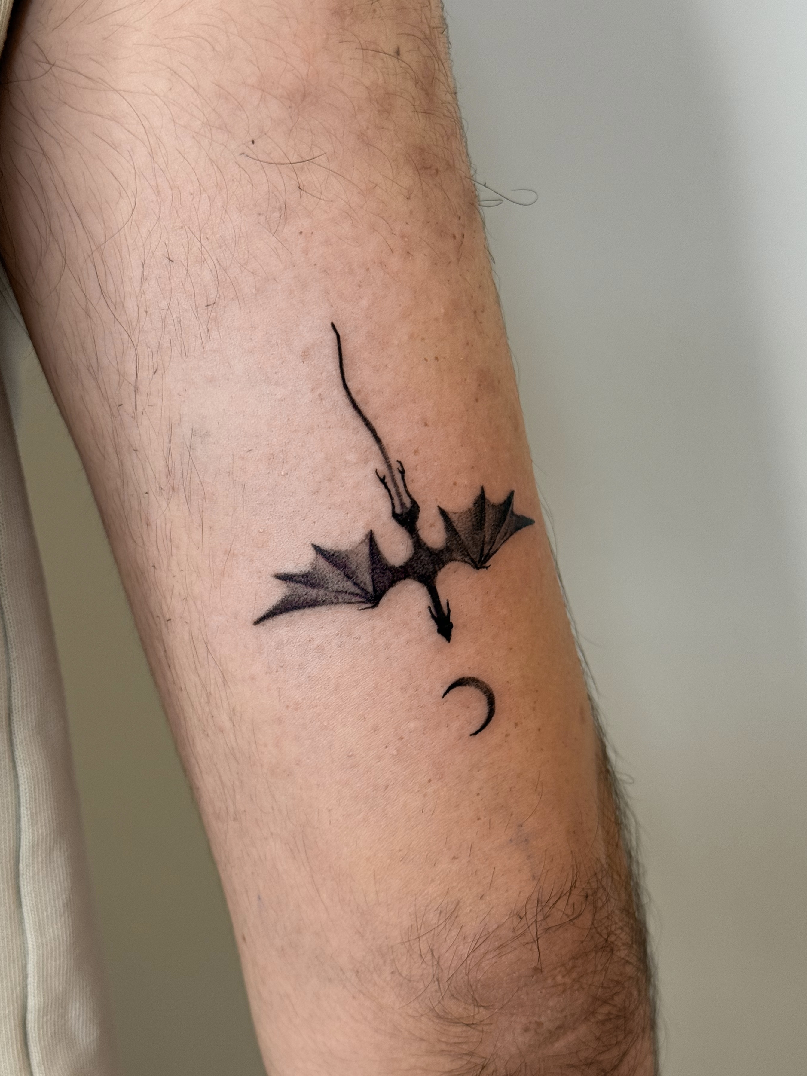 Minimal tattoo Antalya by Emy Tattoo artist